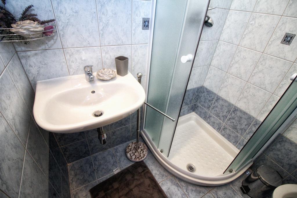 Apartments Nevija روفينج المظهر الخارجي الصورة